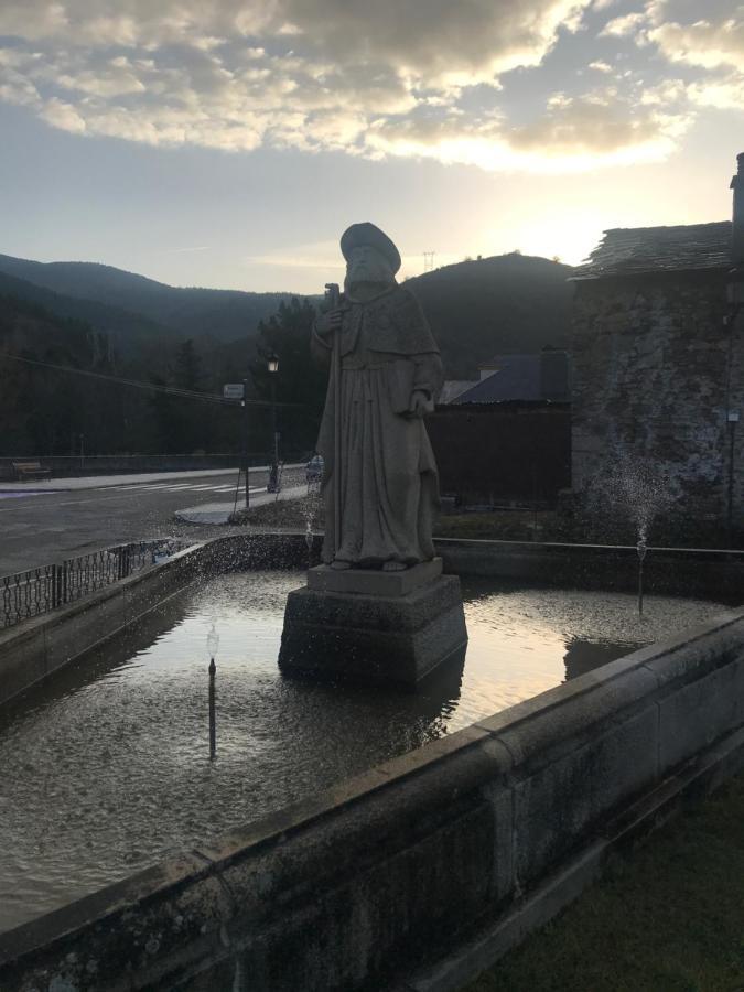 El Capricho De Valerie Hotell Molinaseca Exteriör bild
